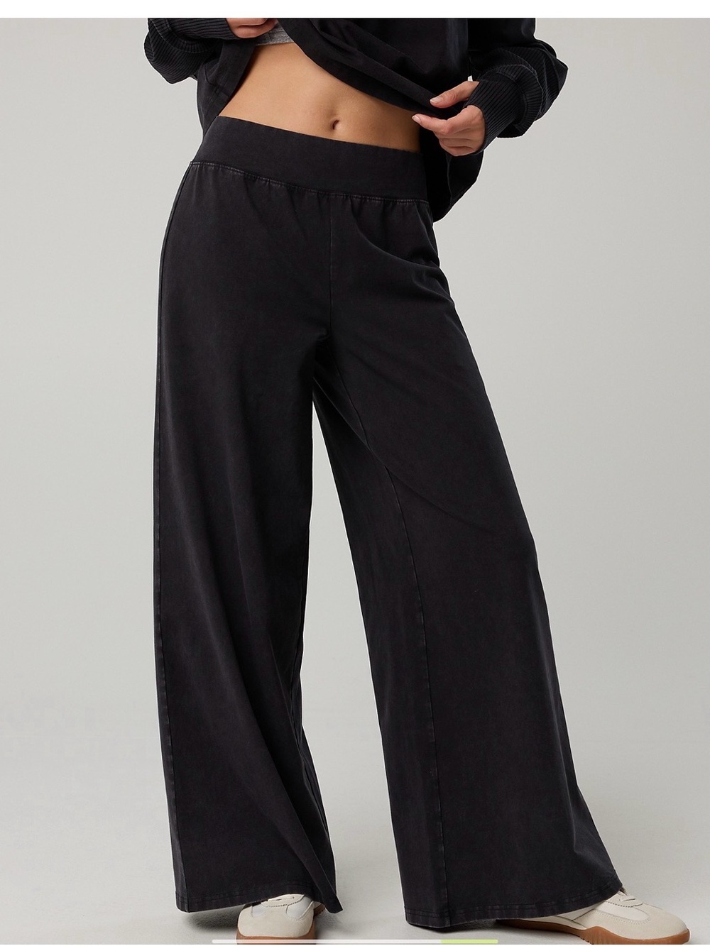 NWOT - Aerie OFFLINE OG Cotton Super Wide Leg Pants Black Size Small - Picture 2 of 6